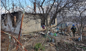 «ЛНР» показала разрушенный дом и заявила о гибели двух человек в результате боя
