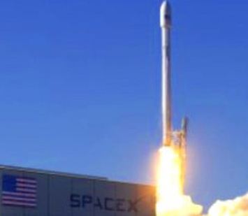 Маленький юбилей: SpaceX в сотый раз посадила ракету Falcon 9