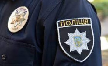 Полиция Днепропетровщины просит снять тонировочную пленку с окон автомобилей
